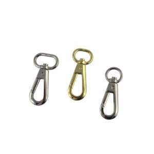Taschenkarabiner / Schlüssel Karabiner  für eine Riemenbreite von 12mm, 15mm oder 20mm  Totale Länge ca.52 mm lieferbar in vernickelt und goldfarbig Passend zu kleinen Taschen, Schlüsselbänder usw.