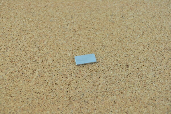 Magnetplatte ASP.01 für  Filz, Leder, Kork, Blache. Einsetzbar wo man den Verschluss nicht sehen möchte. Auch für Creationen für die Magnetwand. Grösse: 20mm x 10mm x 2mm
